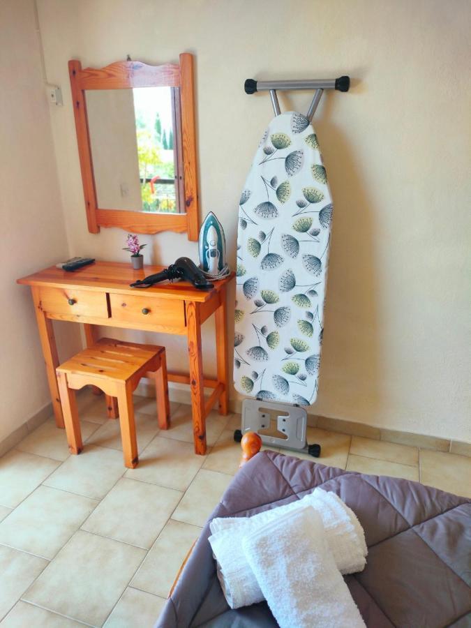 Vasiliki See View Apartments Barbati Bagian luar foto