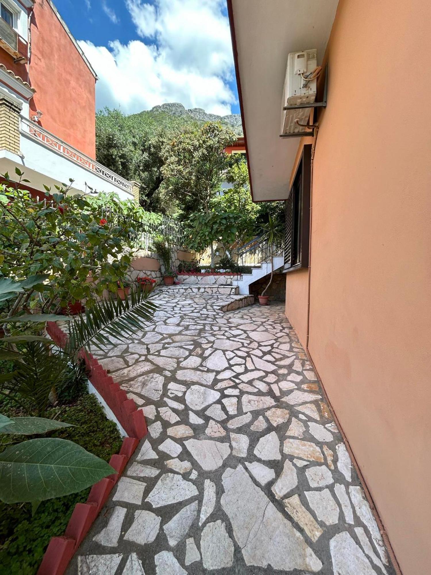 Vasiliki See View Apartments Barbati Bagian luar foto